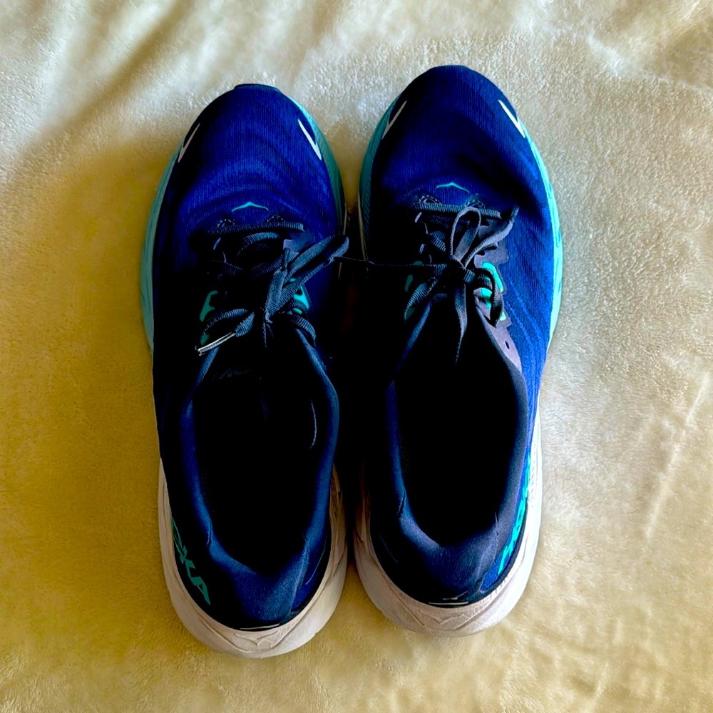 Hoka Arahi model 6 size 10.5 men’s